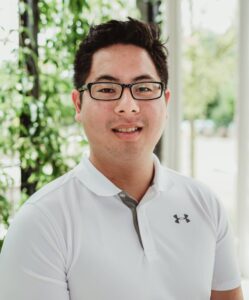 Jonathan Yiv